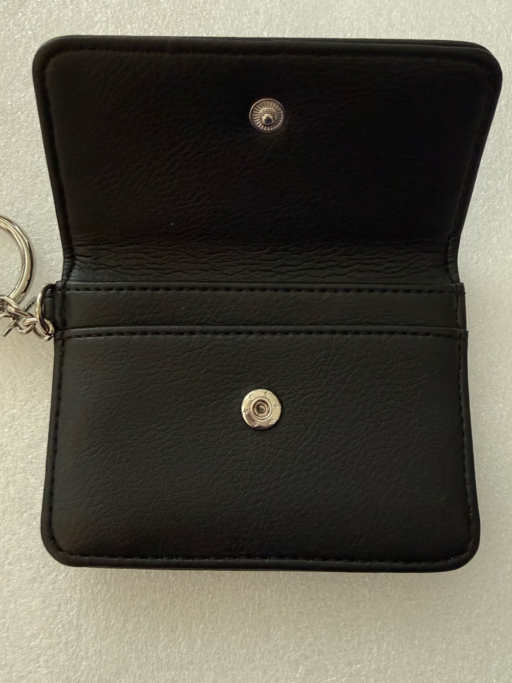 Madden Girl Black Snap Wallet Keychain